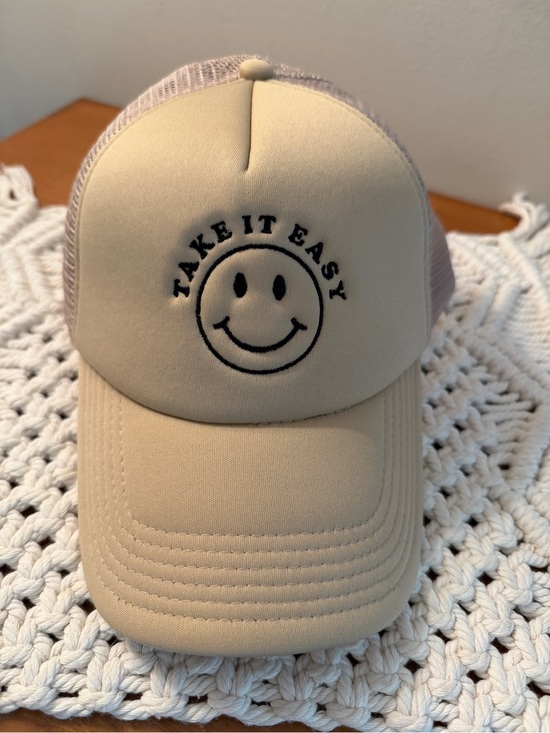 Take it Easy Accessories - Take It Easy Smiley Face Tan/Black Adjustable Trucker Hat NWT! $32